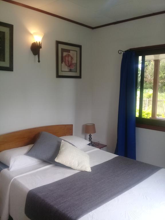 Agnes Cottage - Emerald La Digue Exterior foto